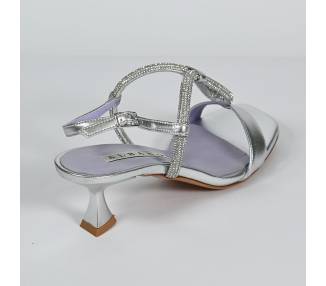 Sandalo Albano elegante tacco comodo e strass